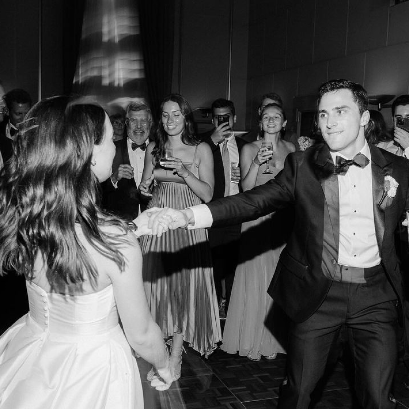 Pro DJ Services Djs Pro DJ Services Djs