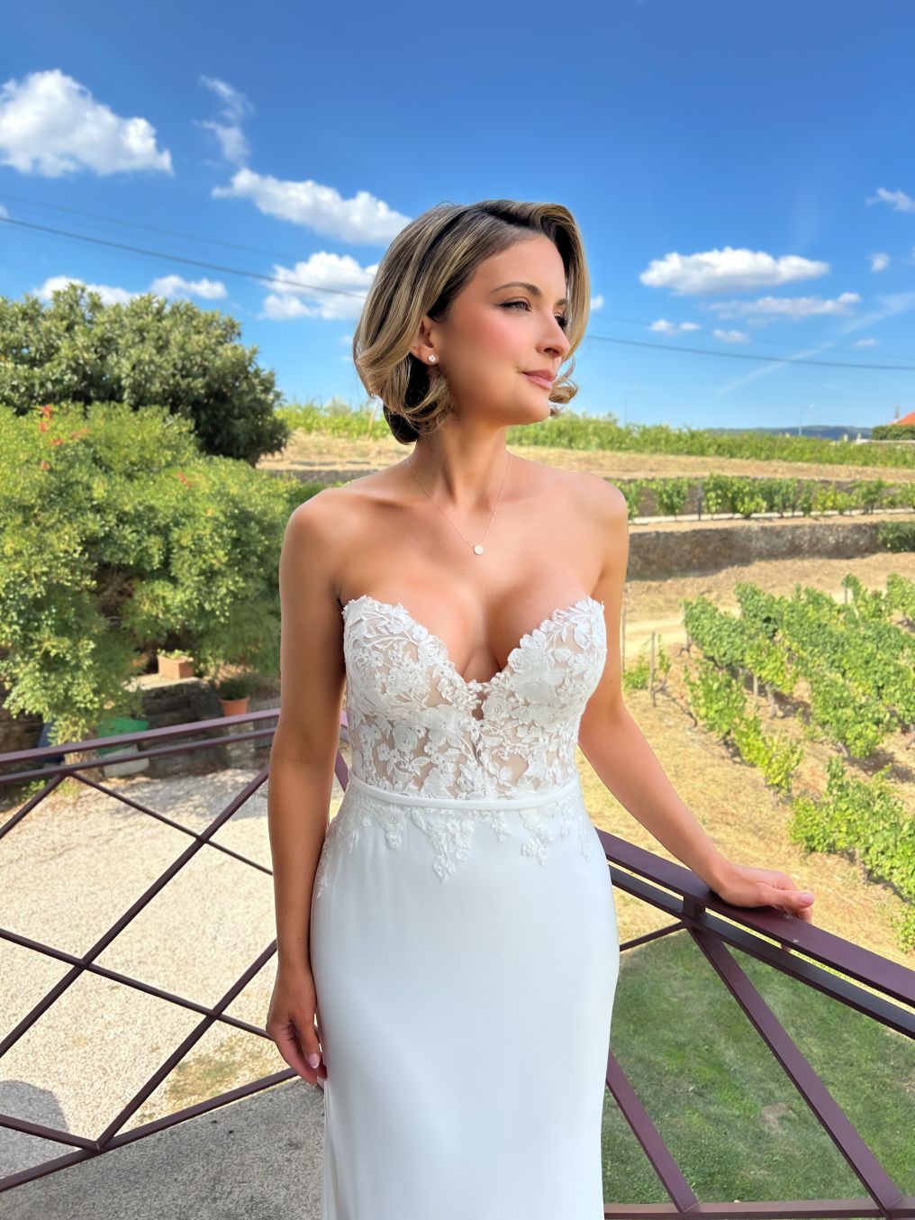 Alexandra Castro Makeup Artist photo