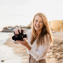 Anna Svobodova Photographer | About