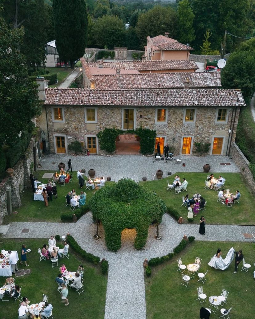 Franci's Flowers Wedding Florist