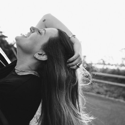 Aislinn Rose Photographer