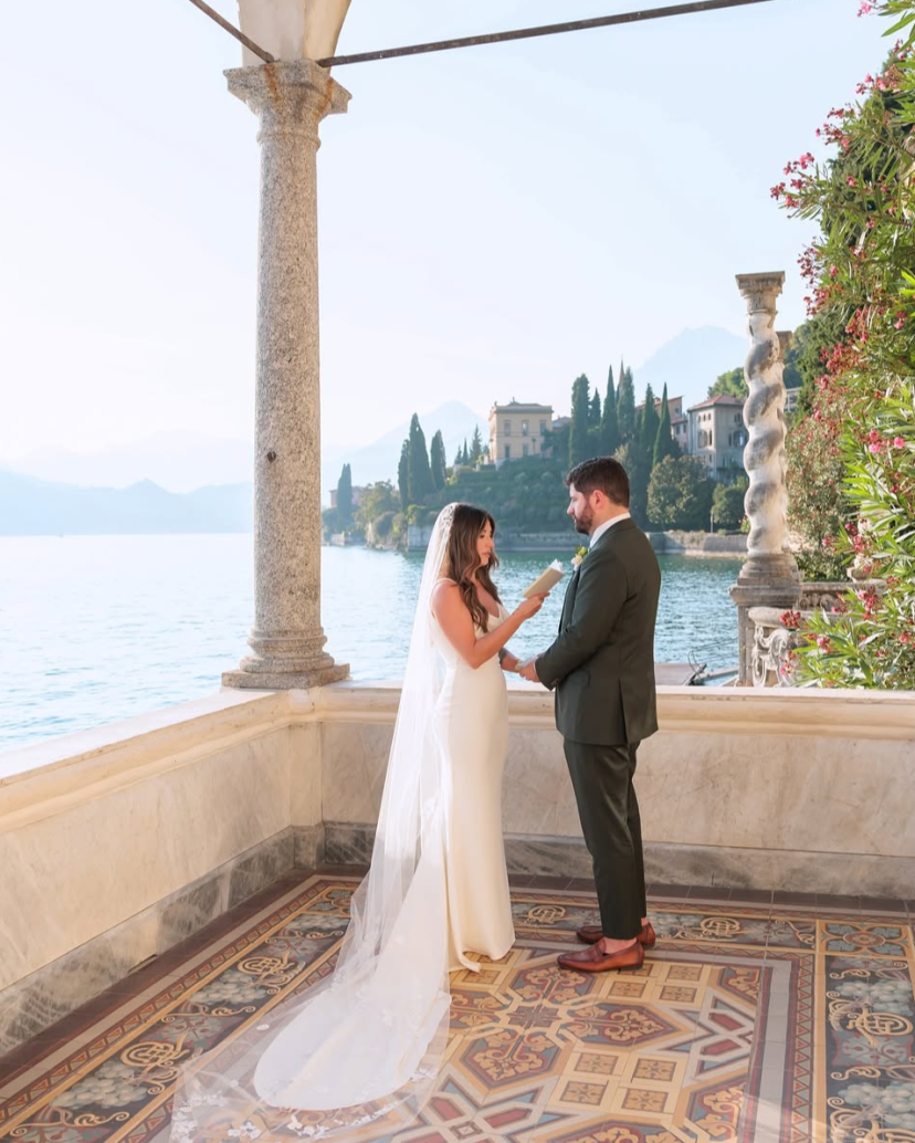 Sara D'Ambra | Photo & Video Studio Photographer