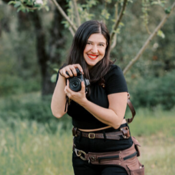 Amanda Aceves Photographer | About