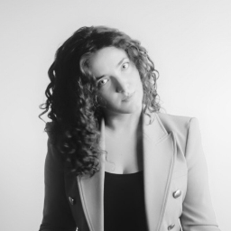 Lisa Leone Photographer