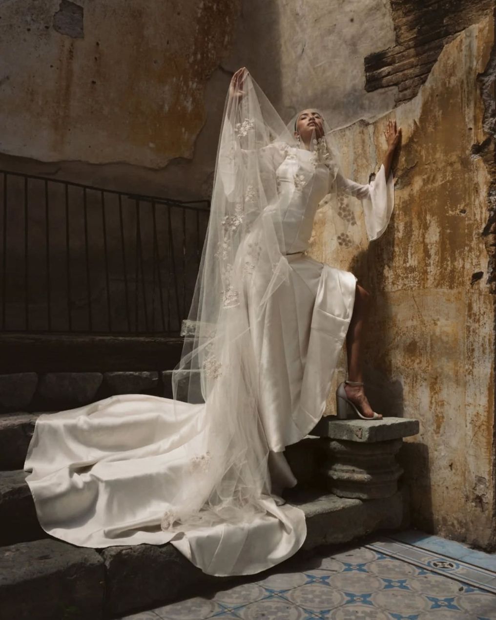 Polly and the Lovebites