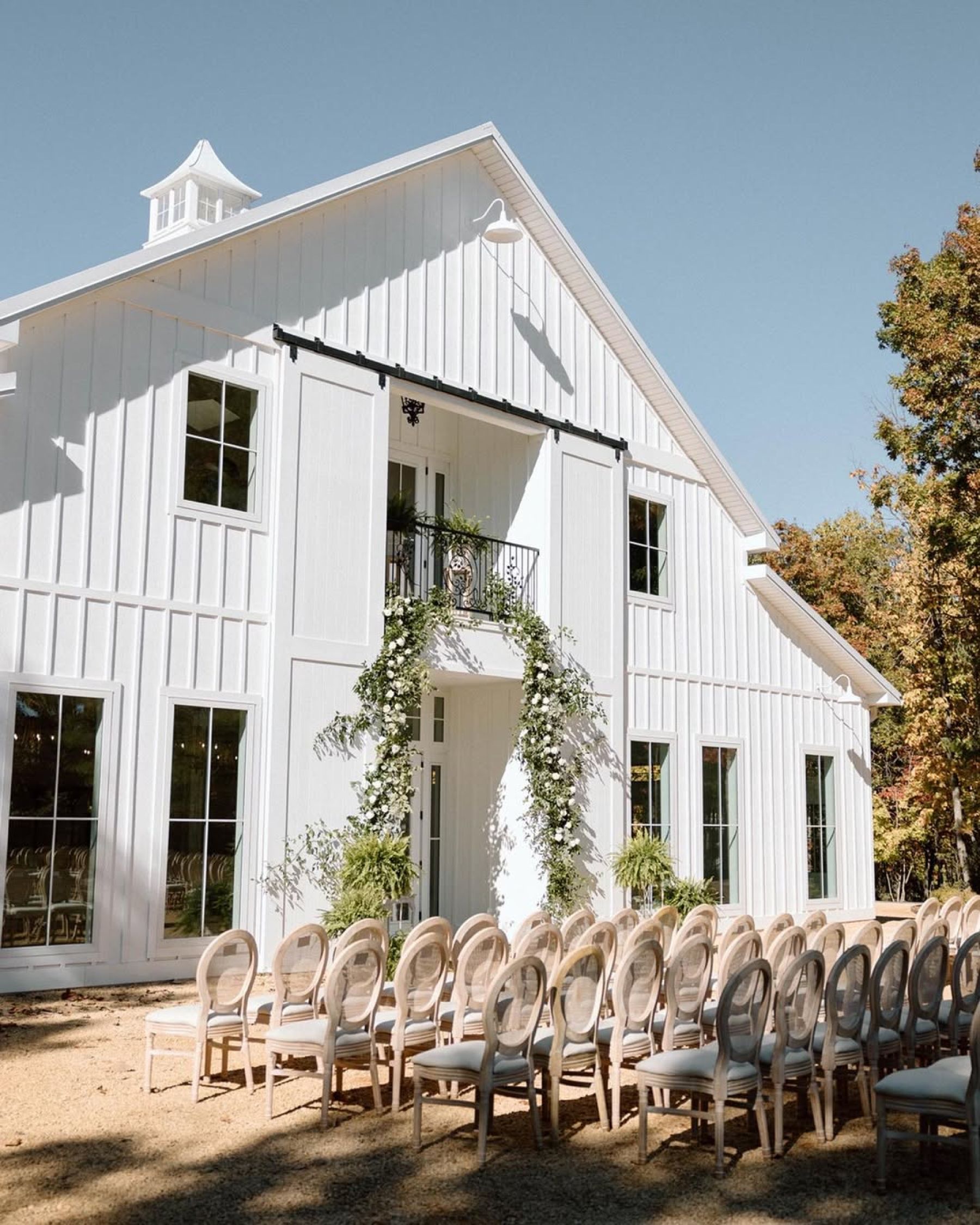 The Ivy Rose Barn Wedding Venue in Charlottesville ️ Portfolio The Ivy Rose Barn Wedding Venue in Charlottesville ️ Portfolio