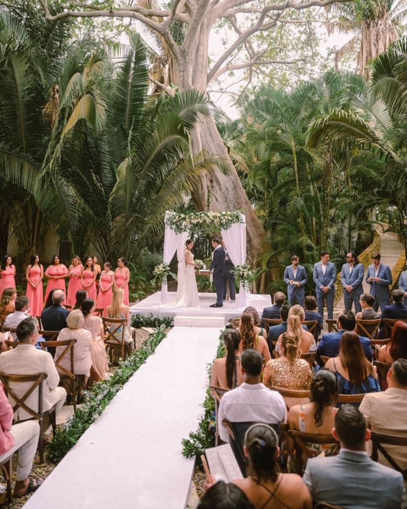 JB MANZO - Storytellers Photographer