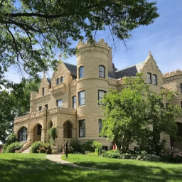 Joslyn Castle & Gardens Venue | About