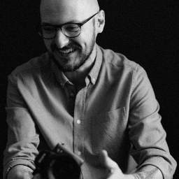 Balint Handler Photographer