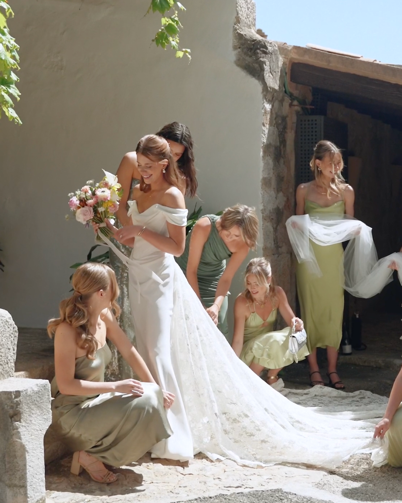 Tipos Photo&Film Videographer Tipos Photo&Film Videographer