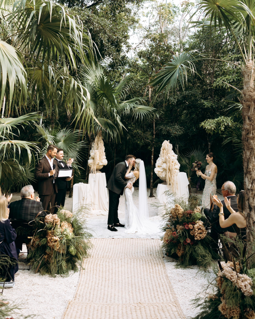 Día Uno Floral Studio Florist