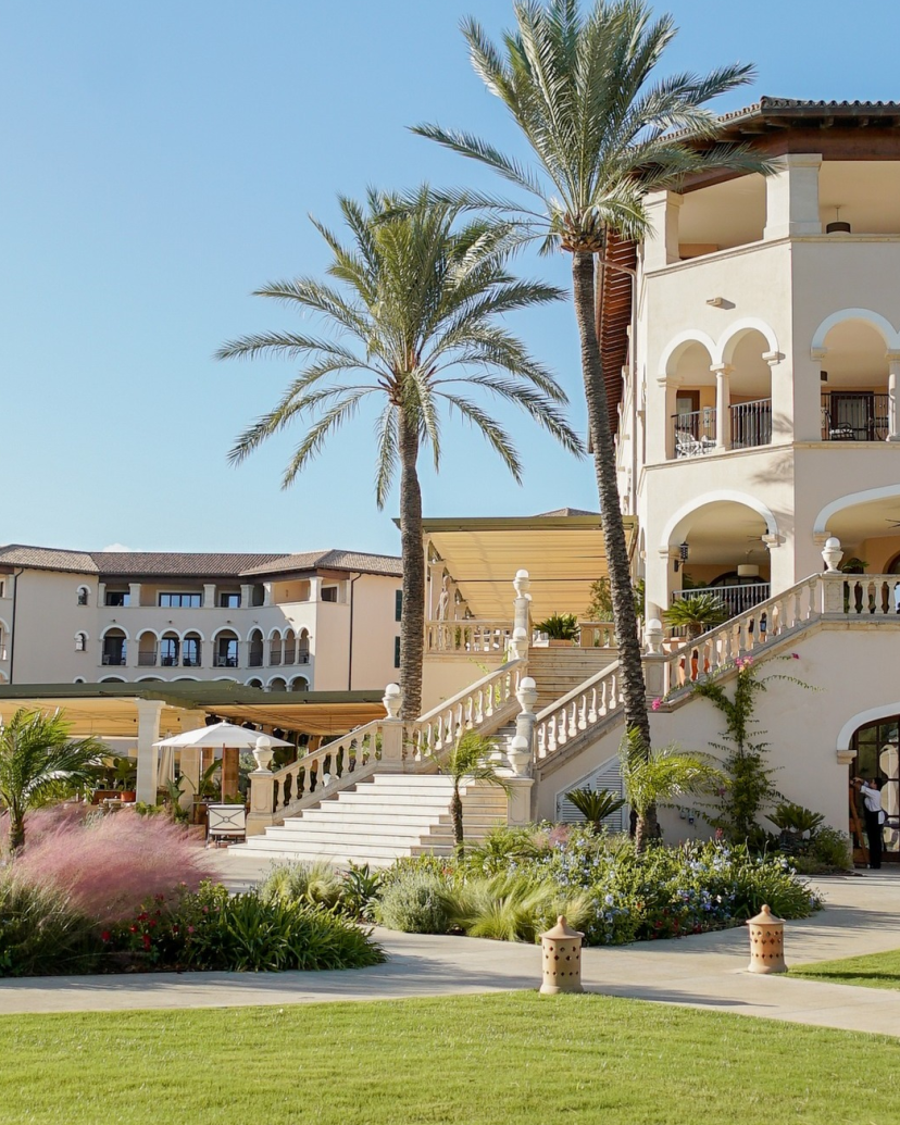 St. Regis Mardavall Hotel Venues