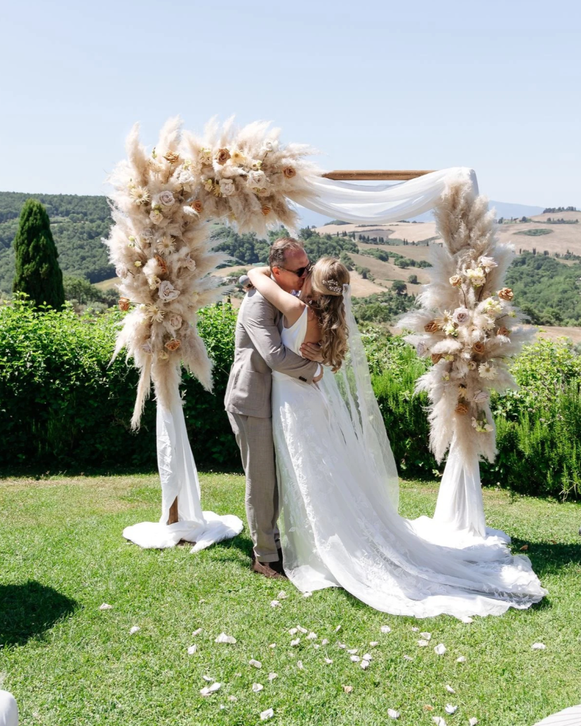 UhLaLa Weddings and Events Planner