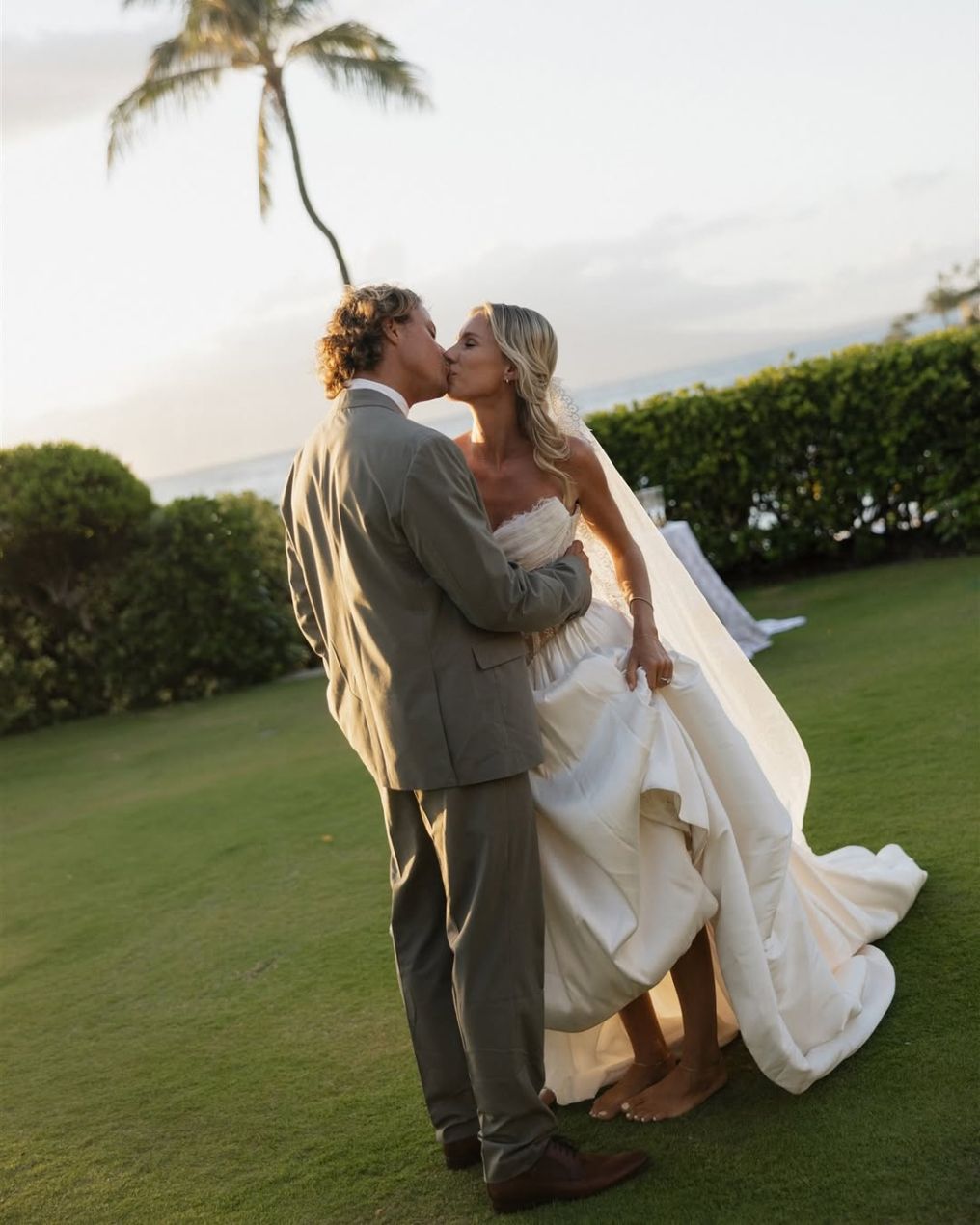 Mersadi Olson Photographer Mersadi Olson Photographer photo