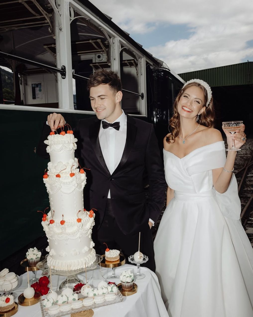 Cake and Champagne Events Planner Cake and Champagne Events Planner photo