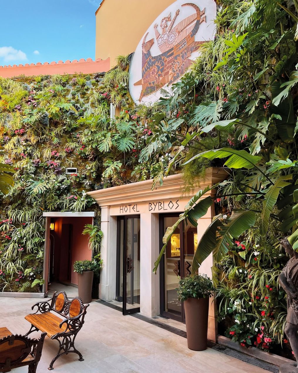 Hotel Byblos Saint-Tropez Venue Hotel Byblos Saint-Tropez Venue photo