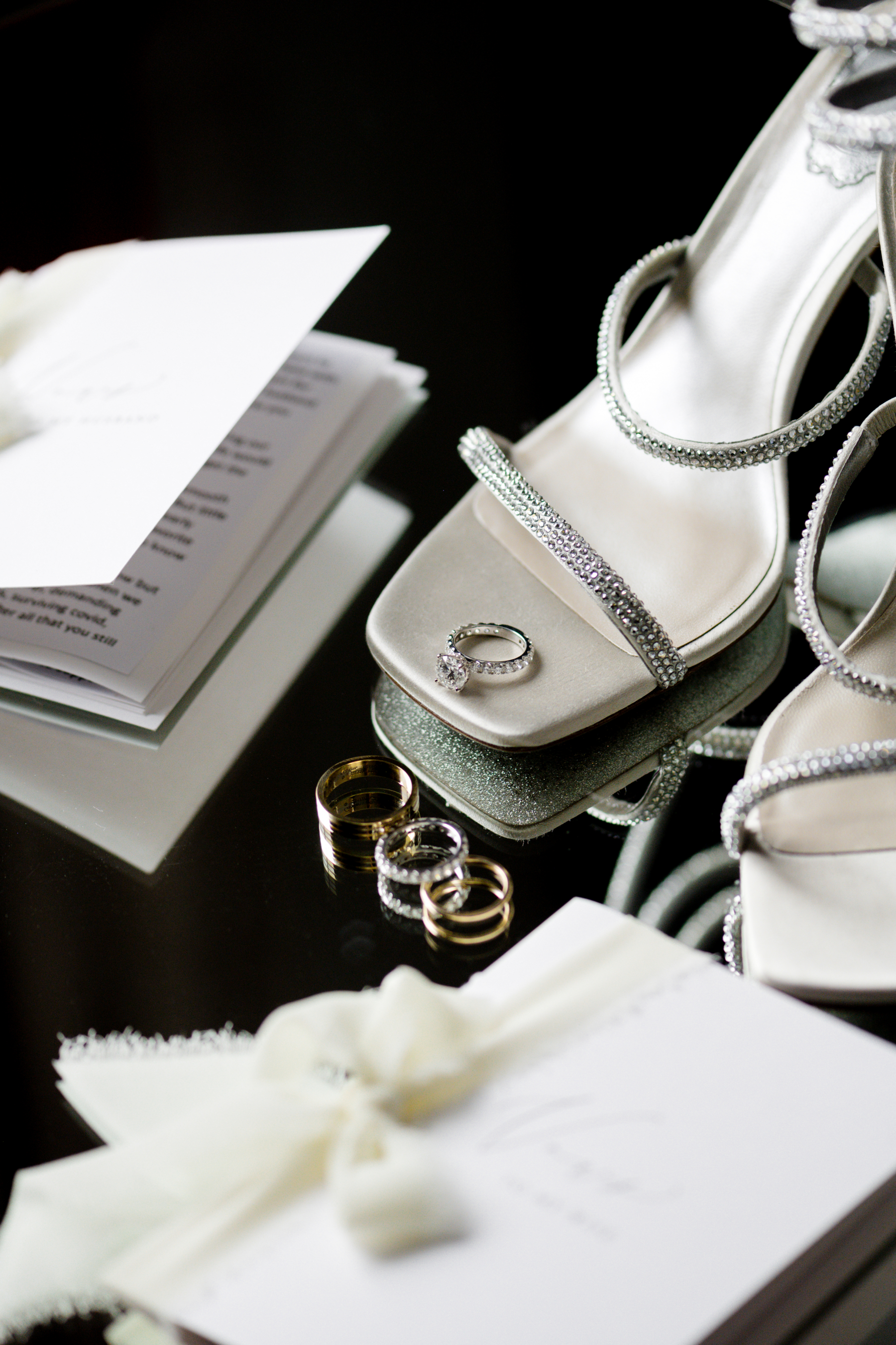 Opeyemi &amp; Daniel’s Modern Wedding at the Park Chateau photo