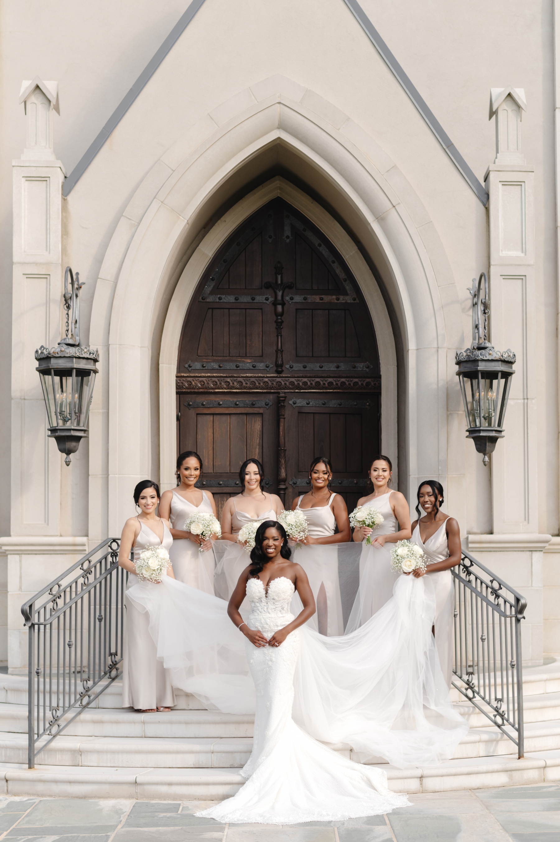 Opeyemi &amp; Daniel’s Modern Wedding at the Park Chateau photo