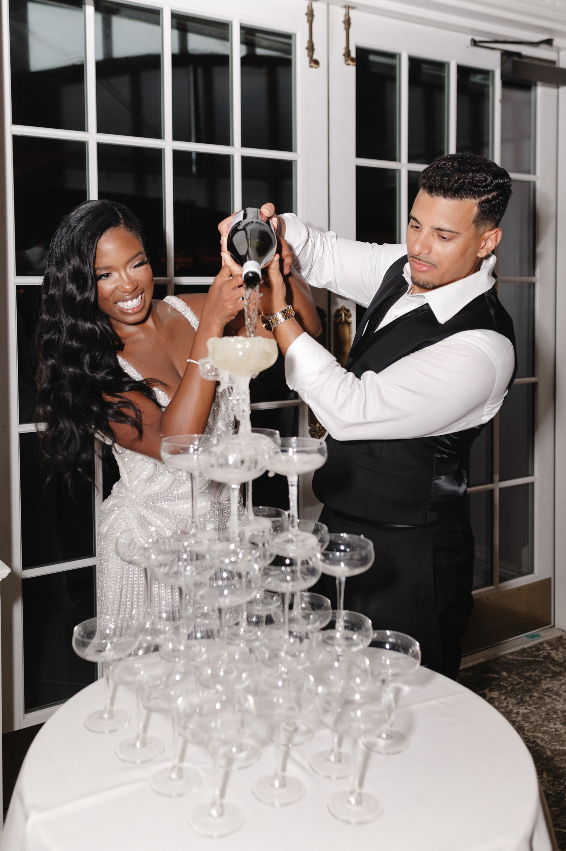 Opeyemi &amp; Daniel’s Modern Wedding at the Park Chateau photo