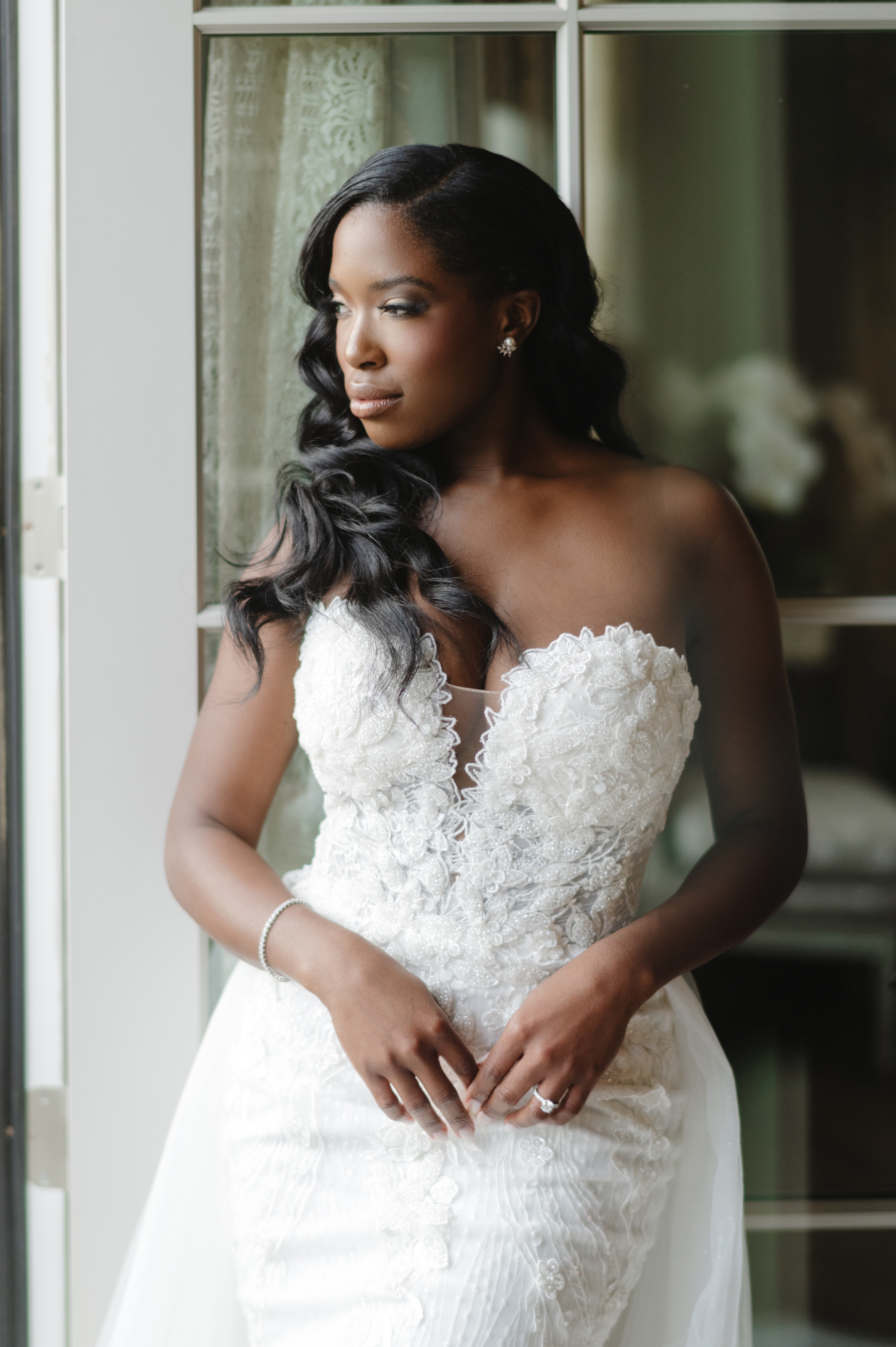 Opeyemi &amp; Daniel’s Modern Wedding at the Park Chateau photo