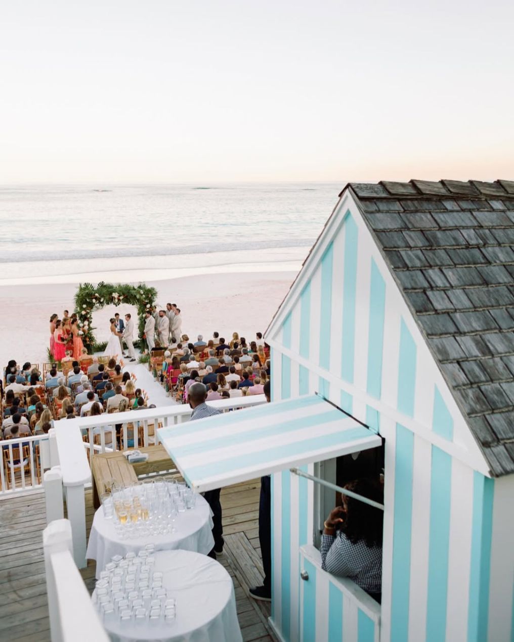 Chic Bahamas Weddings