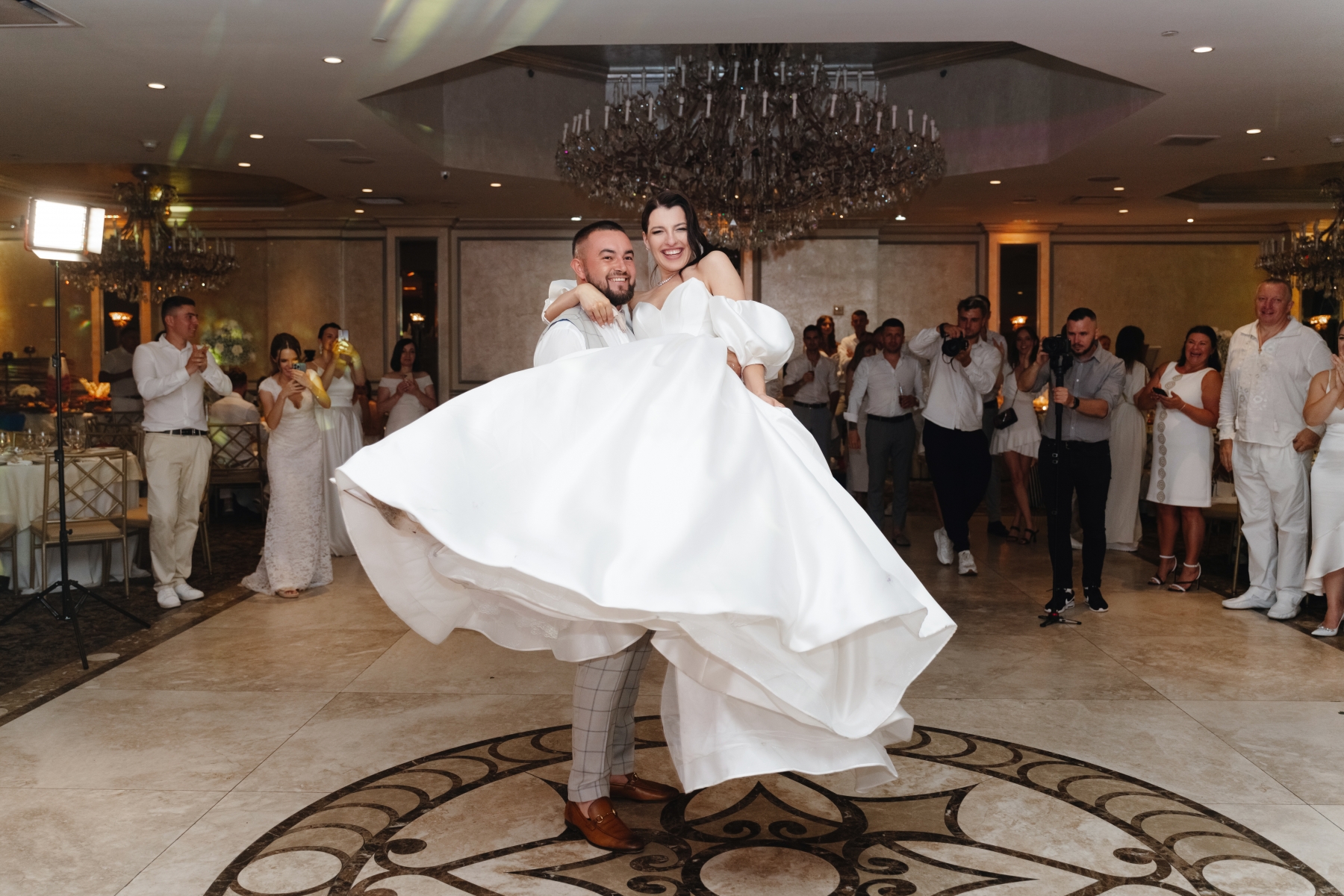 Oleg and Julia's Luxury Wedding at the Surf Club On The Sound photo