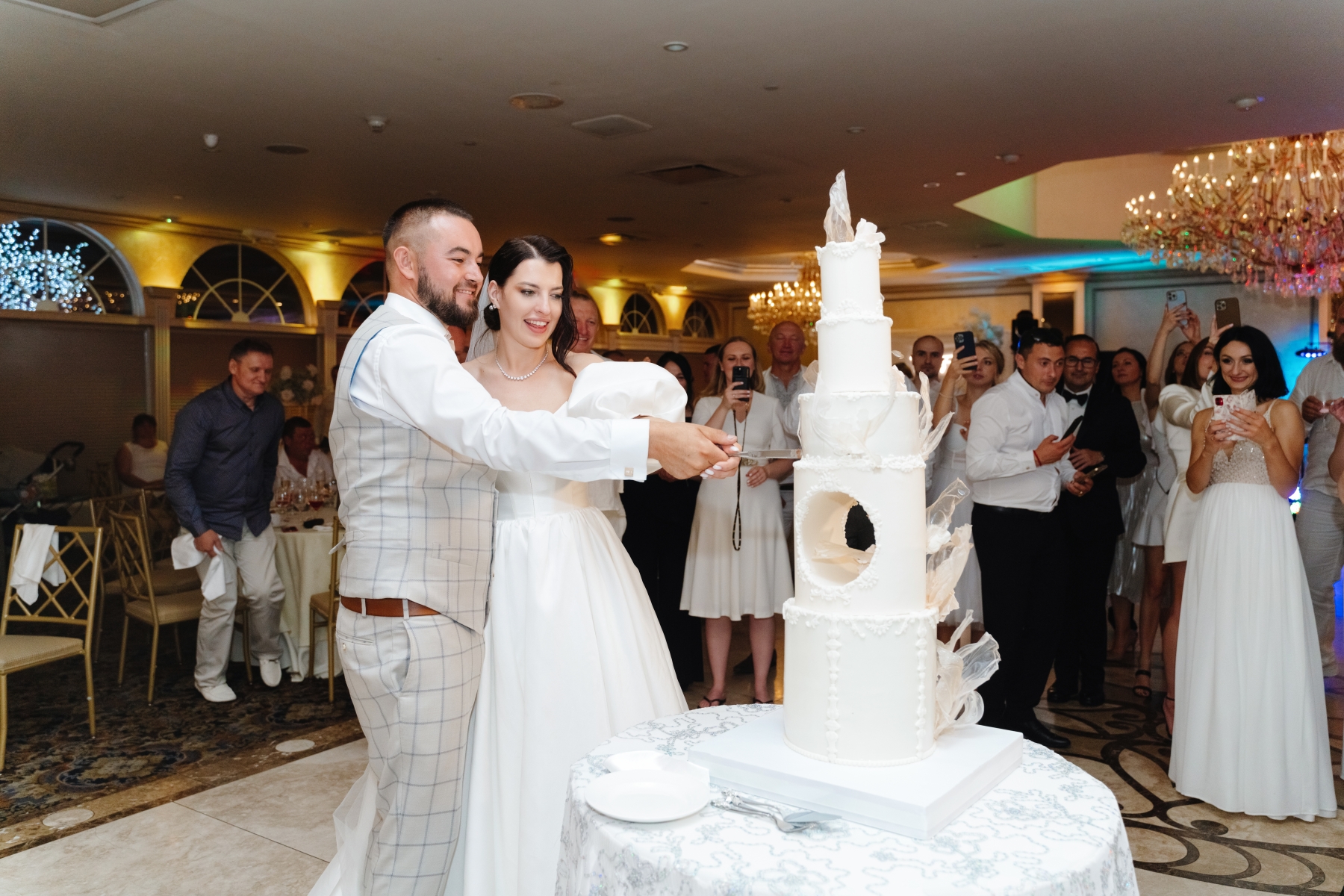 Oleg and Julia's Luxury Wedding at the Surf Club On The Sound photo