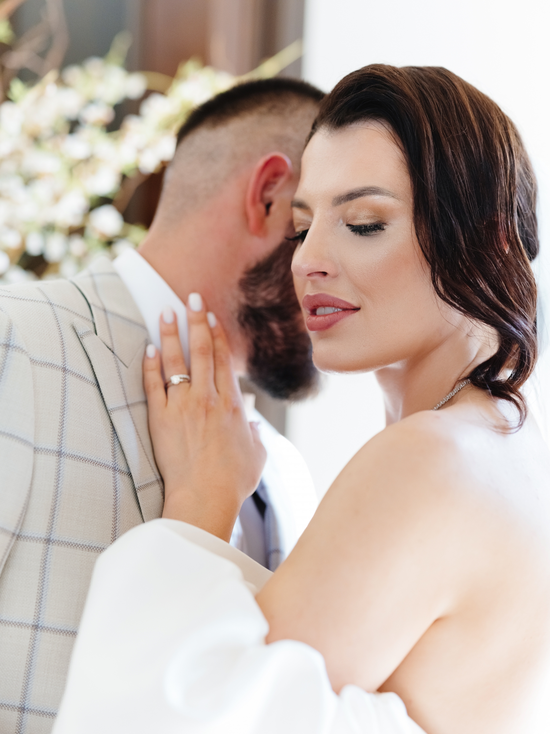 Oleg and Julia's Luxury Wedding at the Surf Club On The Sound photo