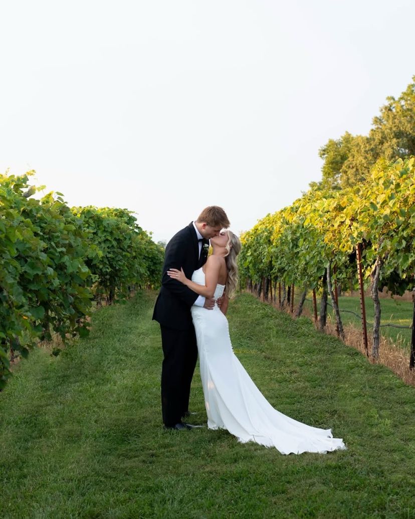 Captured by Lyndsey Photographer