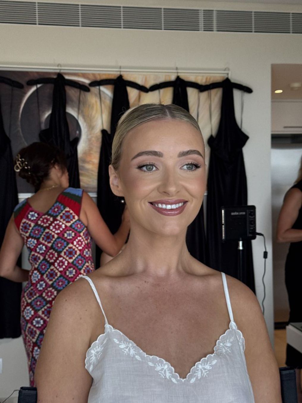 Barbara Santos Bridal Makeup Artist photo