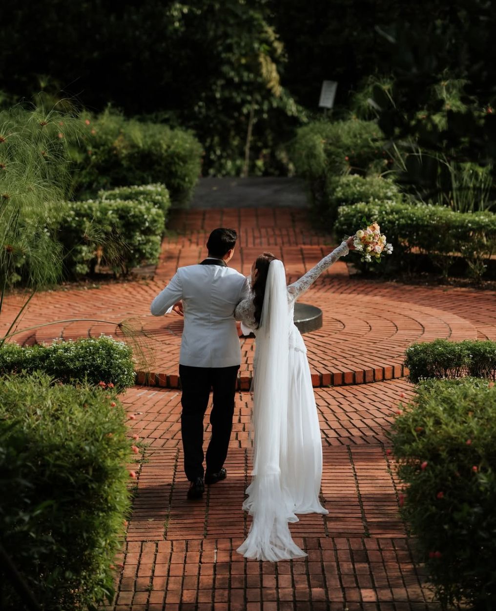 Monday Studio Photographer photo