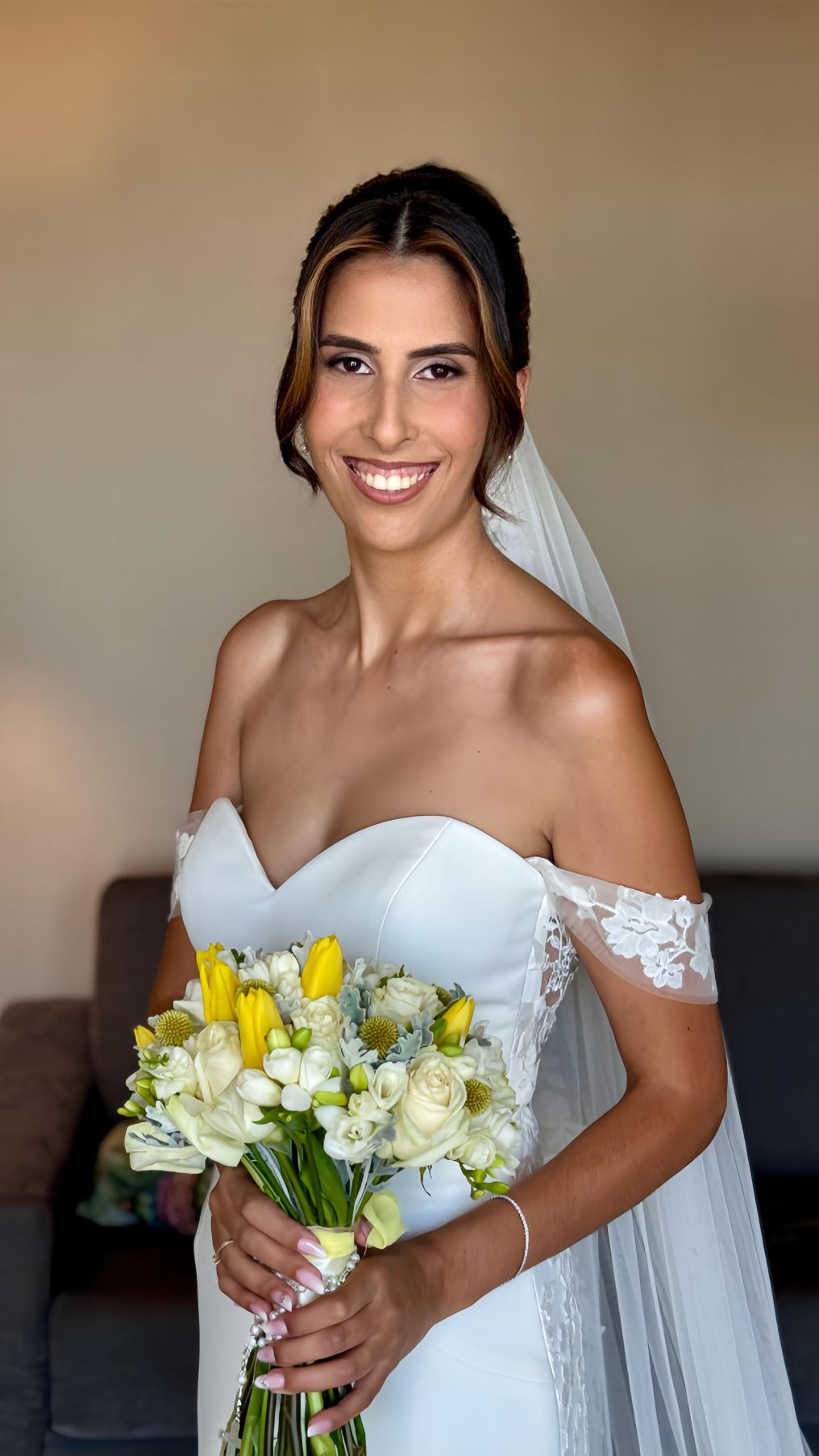 Andi Santos Makeup & Hairstyle