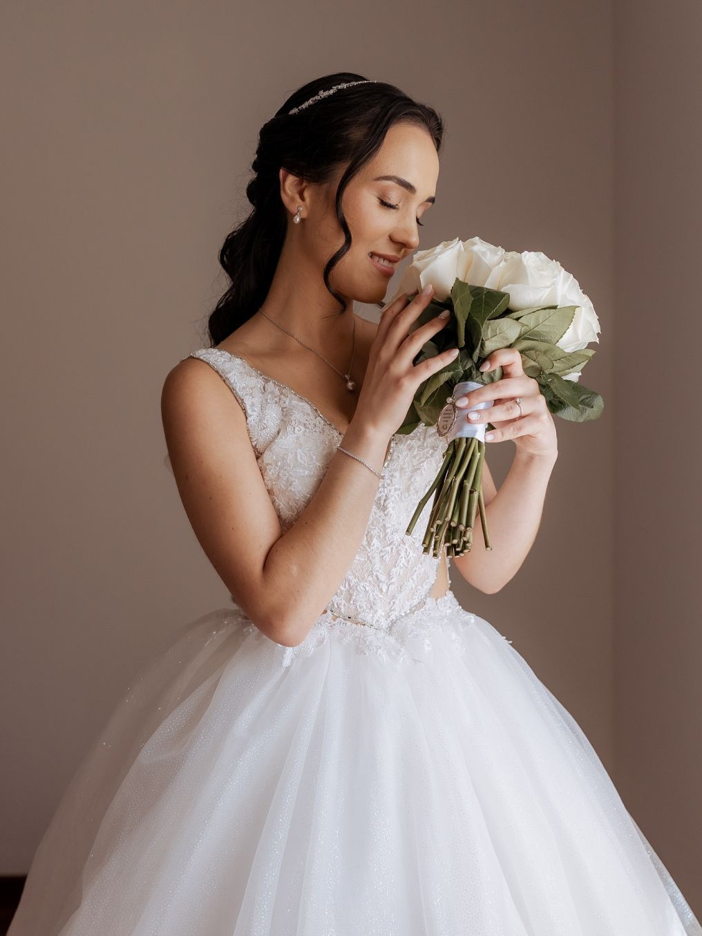 Andi Santos Makeup & Hairstyle Makeup Artist photo