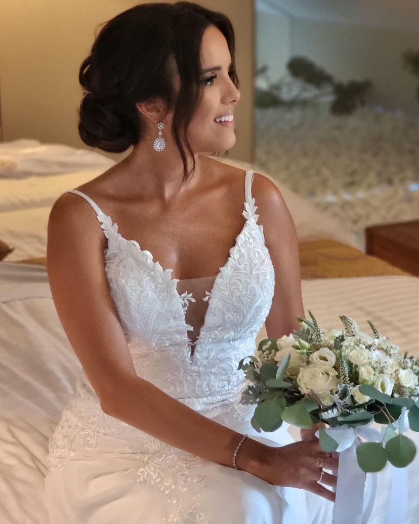 Andi Santos Makeup & Hairstyle Makeup Artists