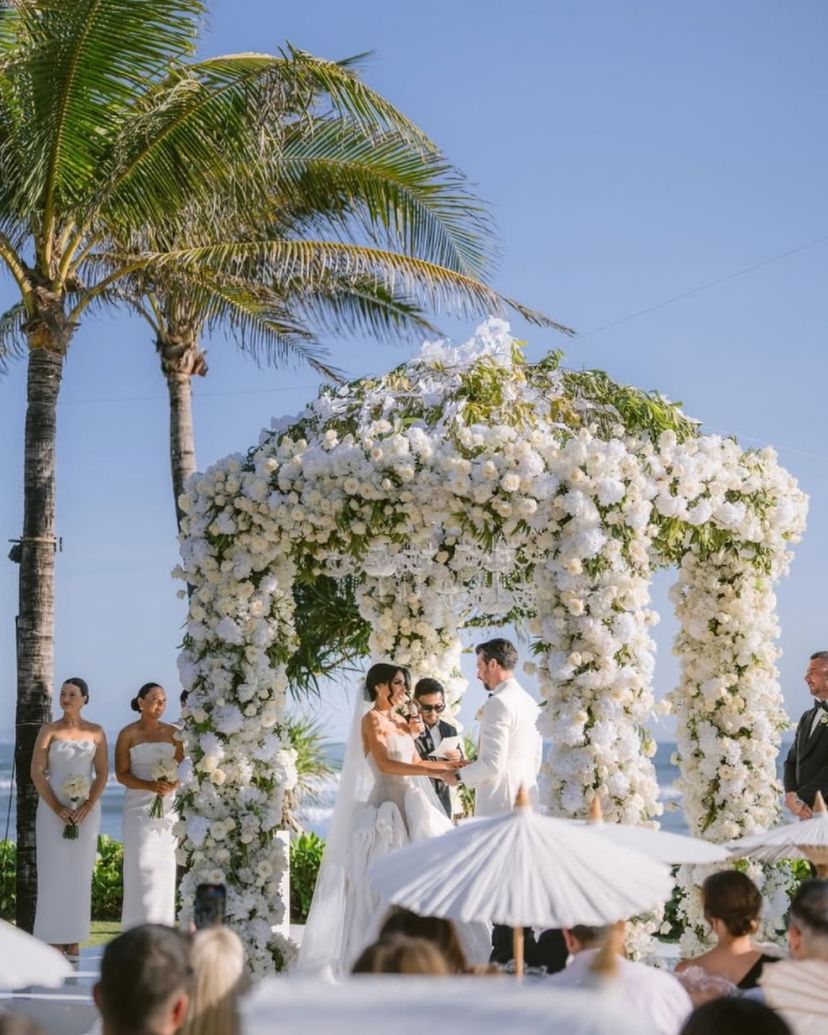 Luxury Weddings Indonesia Planner