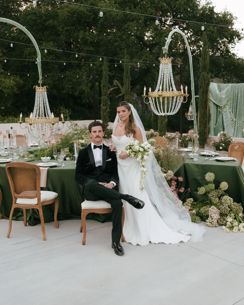 Petal and Peach Florist