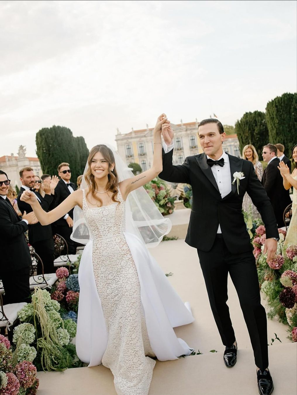 Clara Carvalho Makeup Artist photo