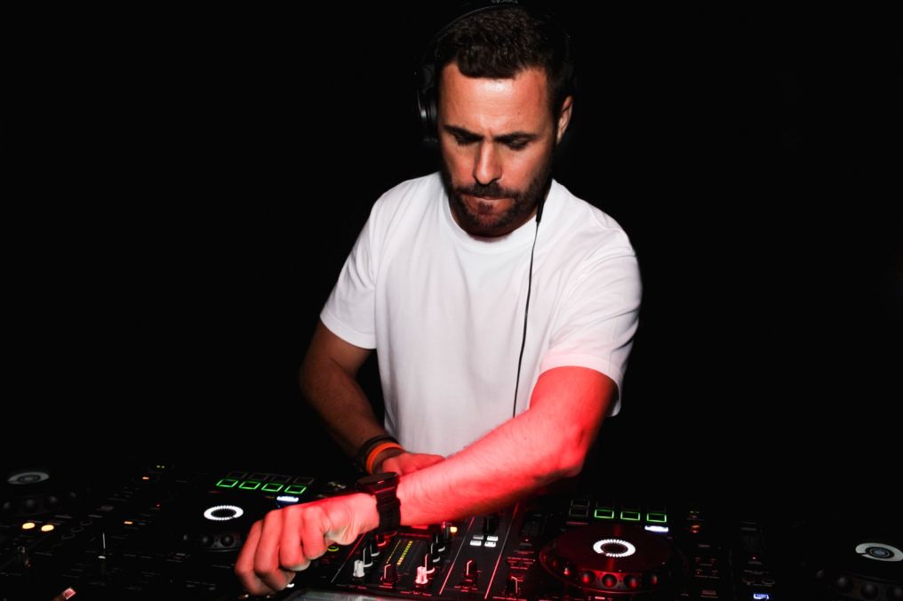 Andrea Vianelli DJ photo