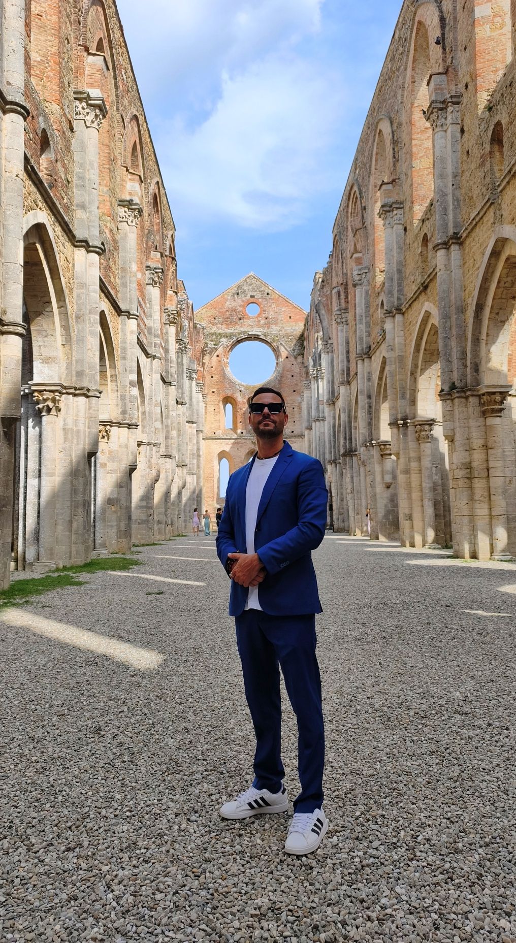 Andrea Vianelli | International Luxury & DJ photo