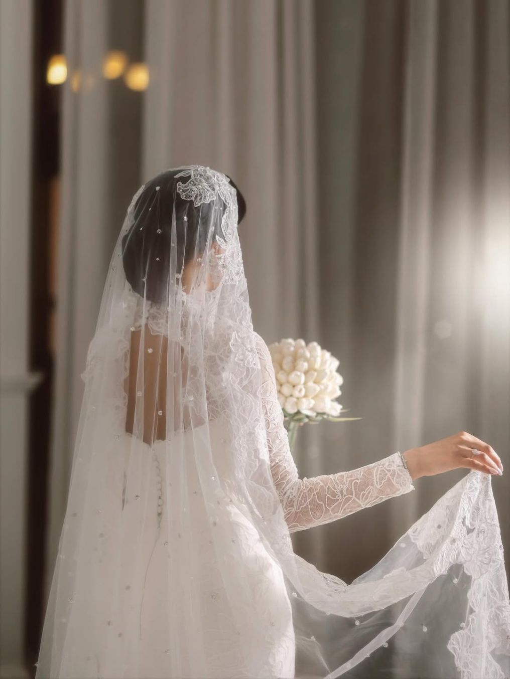 Latifa Alofi Photographer photo