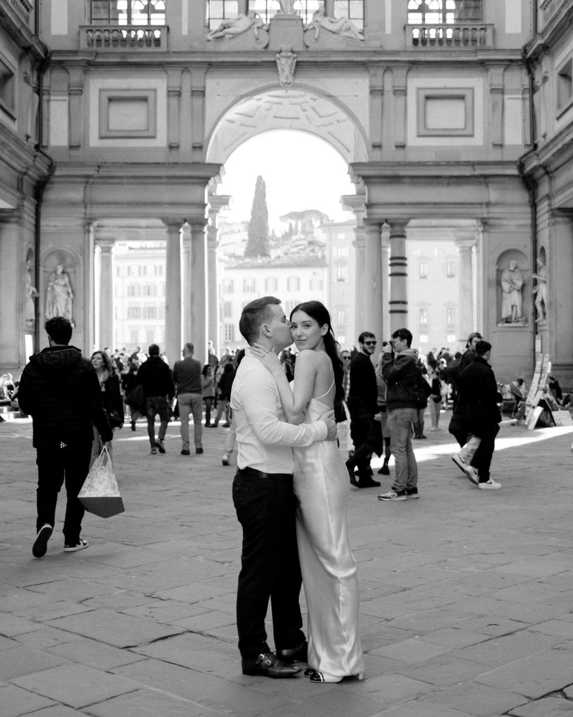 Lisa Poggi Studio Photographer