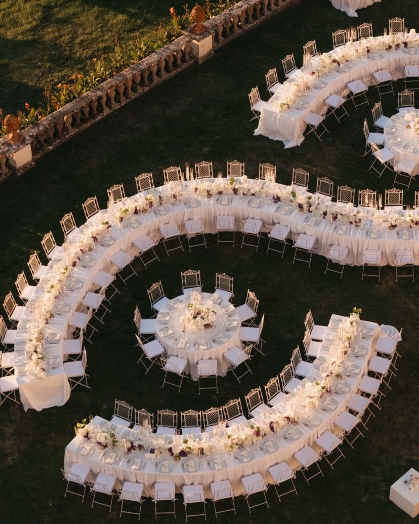 Weddings in Tuscany by Chiara Sernesi Planner