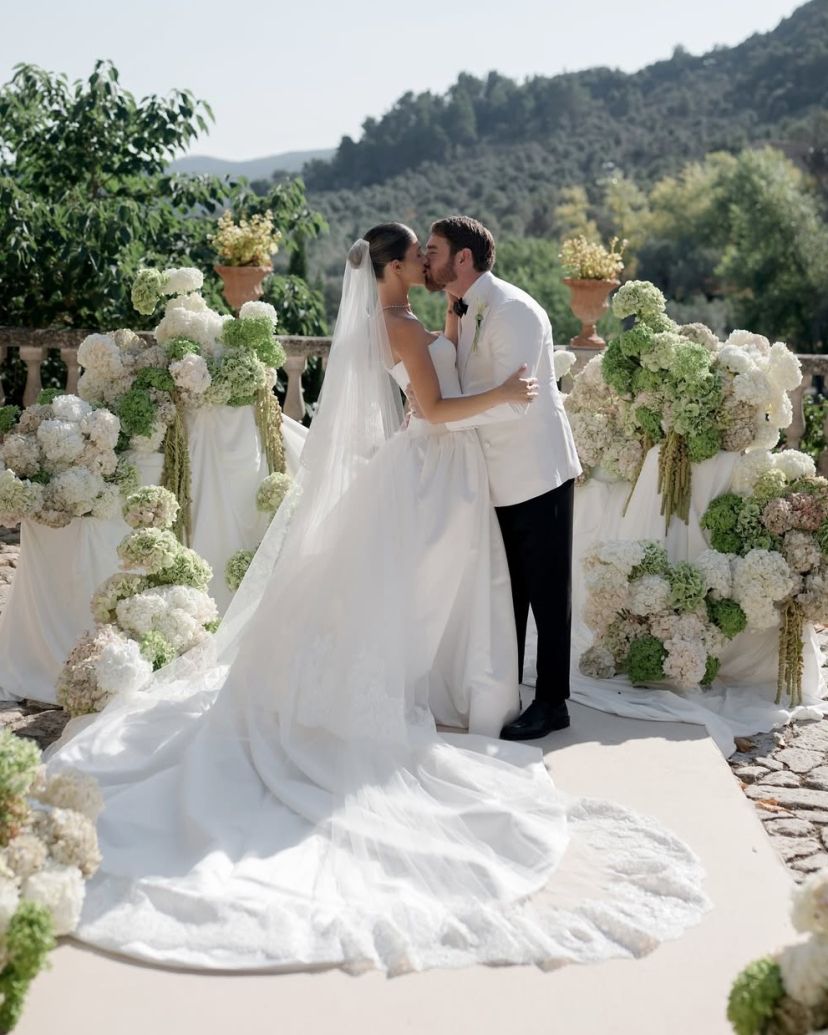 Content For Brides Content Creator