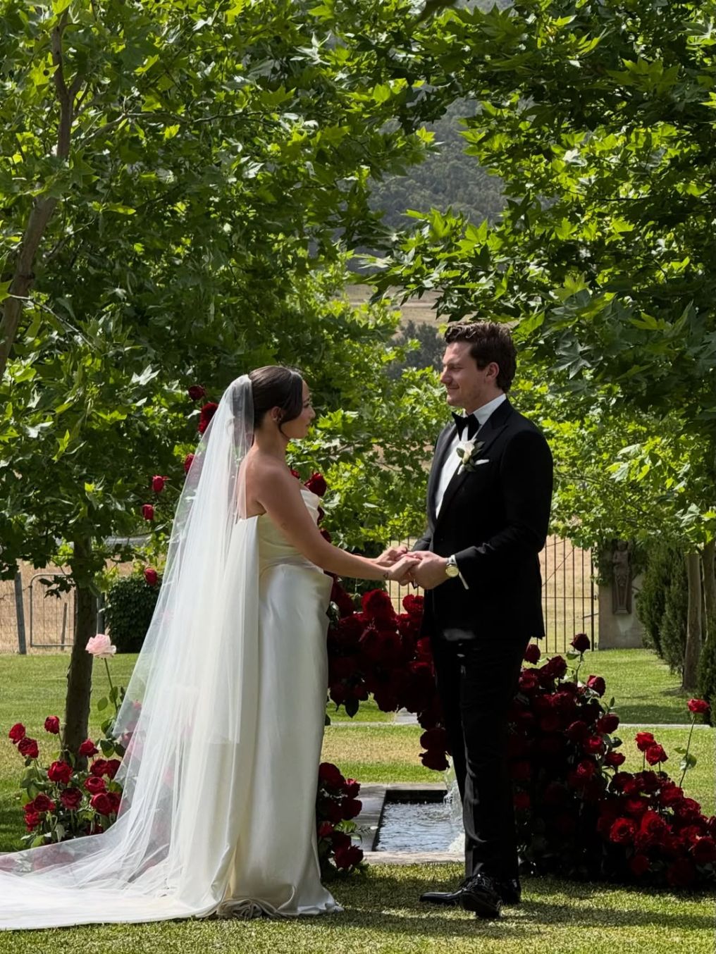 Social Romances Content Creator photo