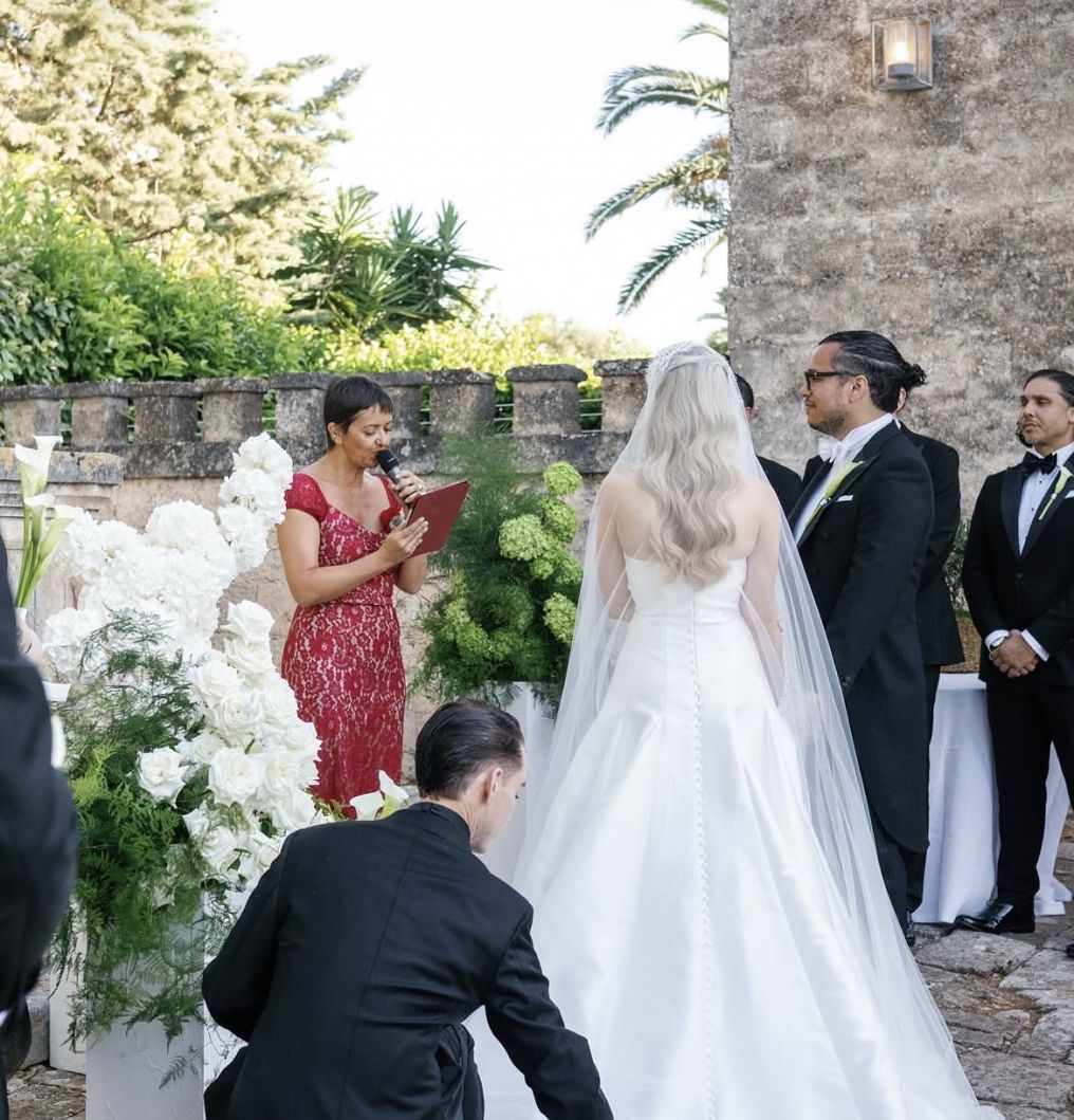 Married by Paola