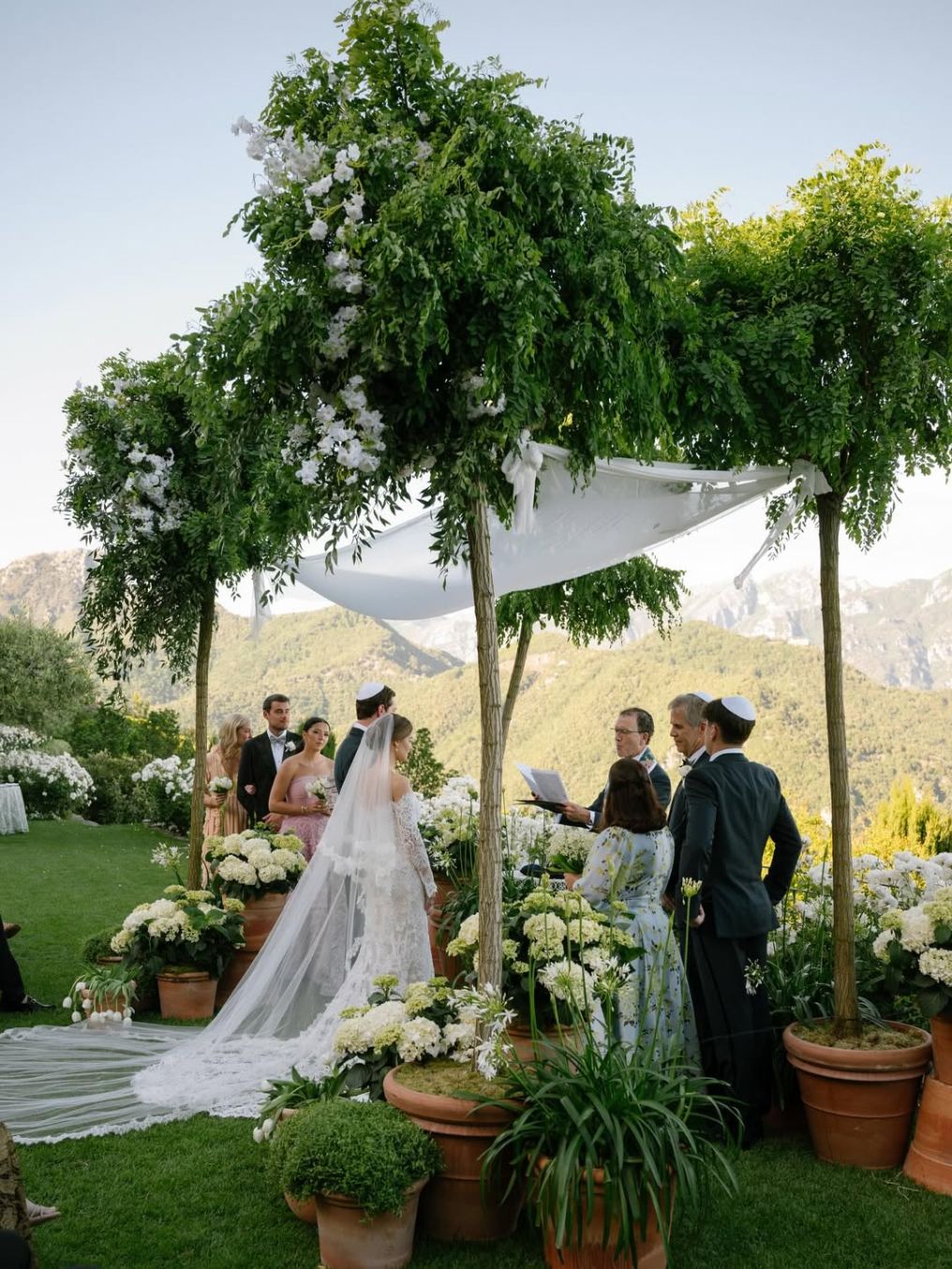 Flowersliving Florist photo