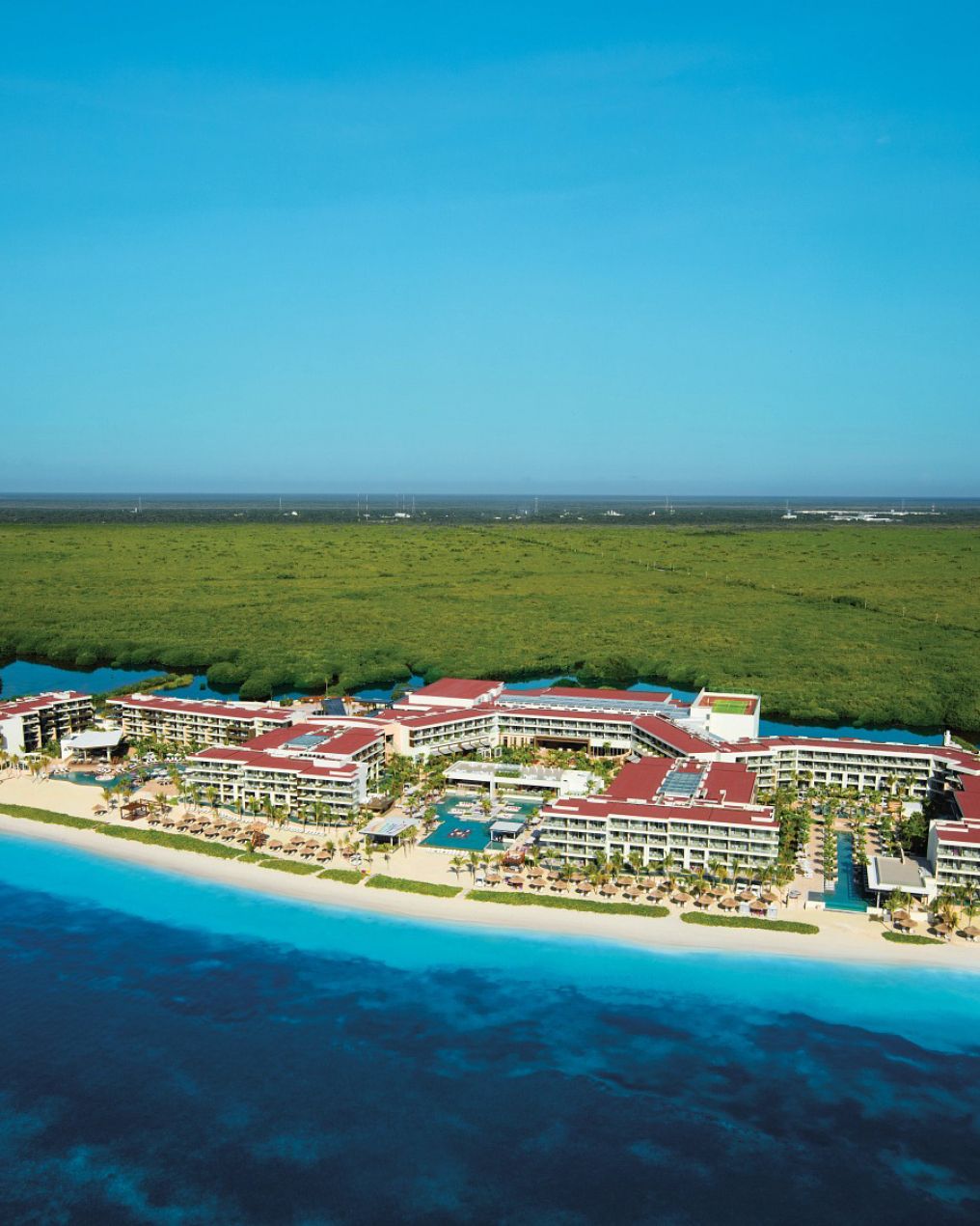 Breathless Riviera Cancún Resort & Spa