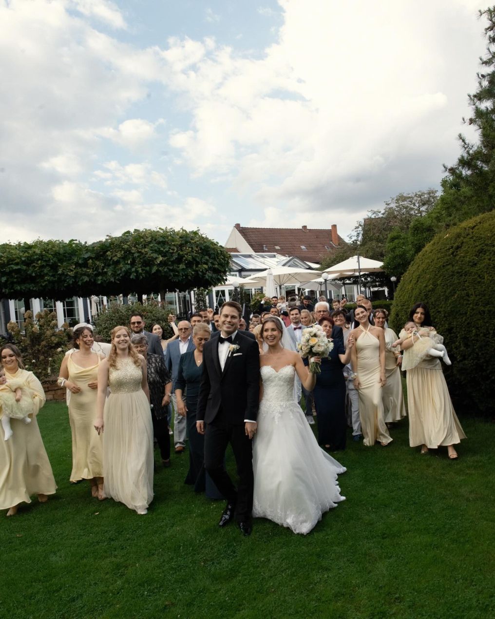 BIKOWEZ FAMILY Photographer photo