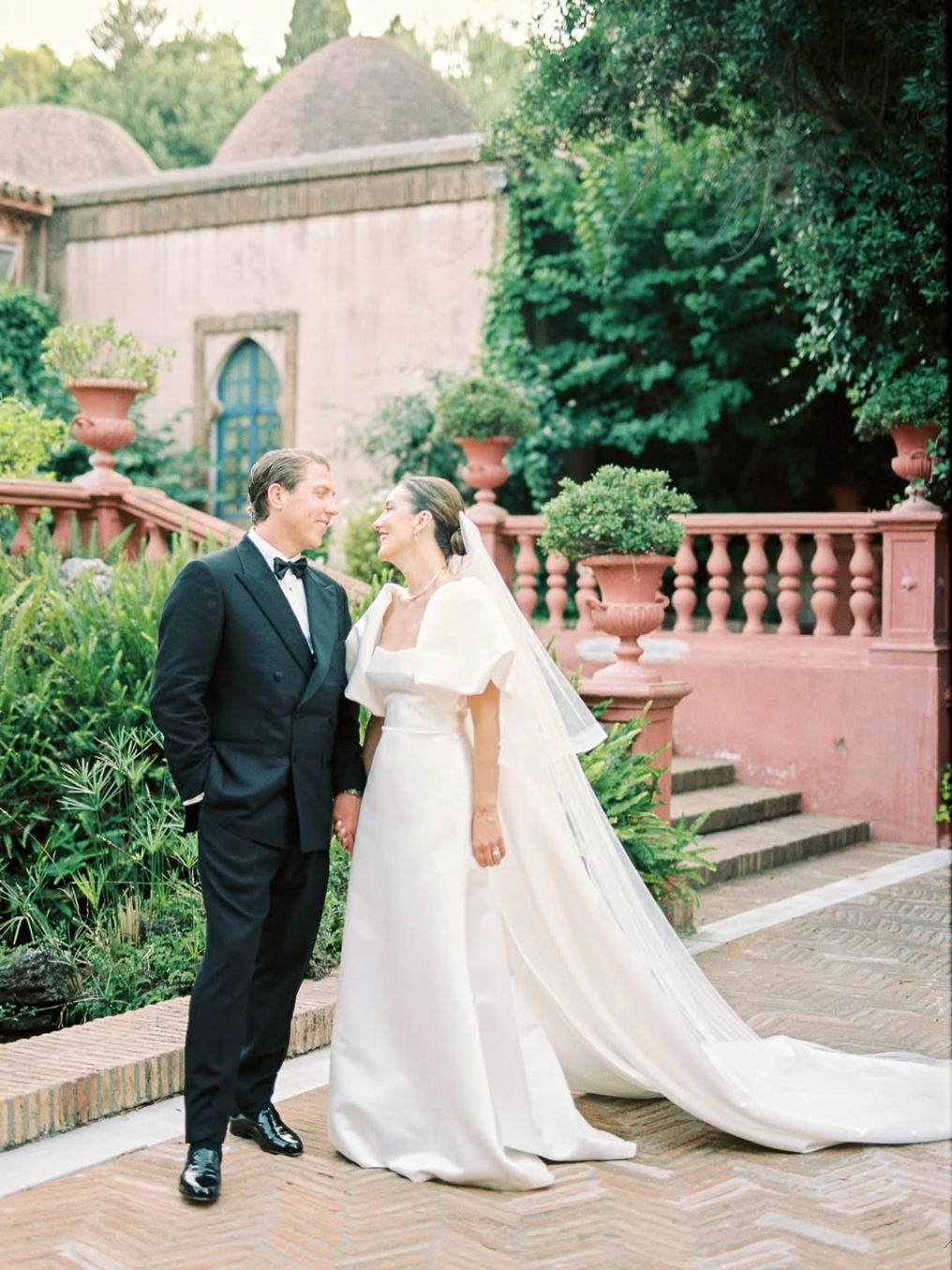 Olya Kobruseva Photographer photo