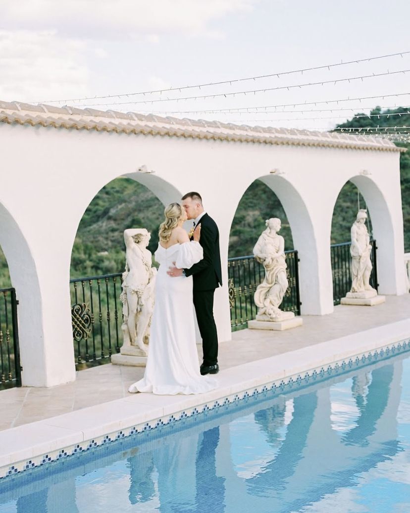 Olya Kobruseva Photographer